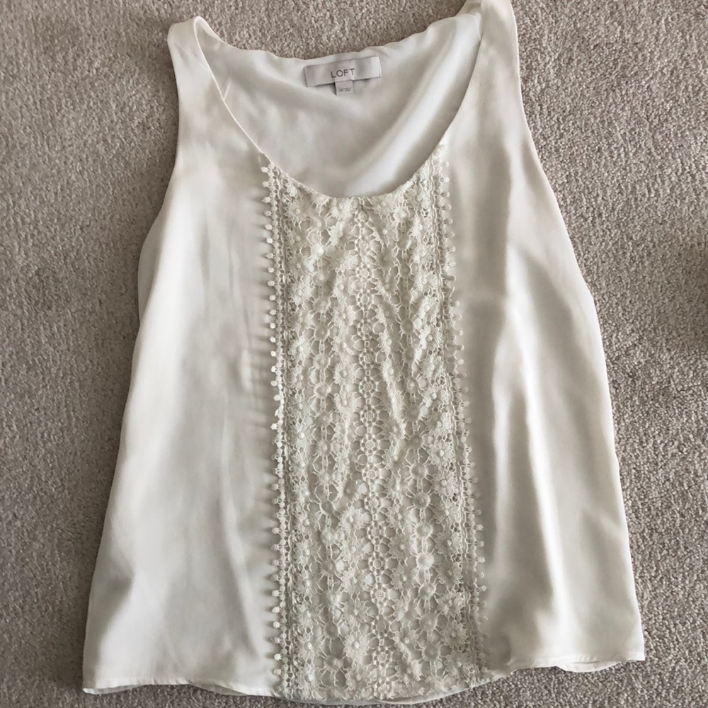 Loft off white tank with detail XS